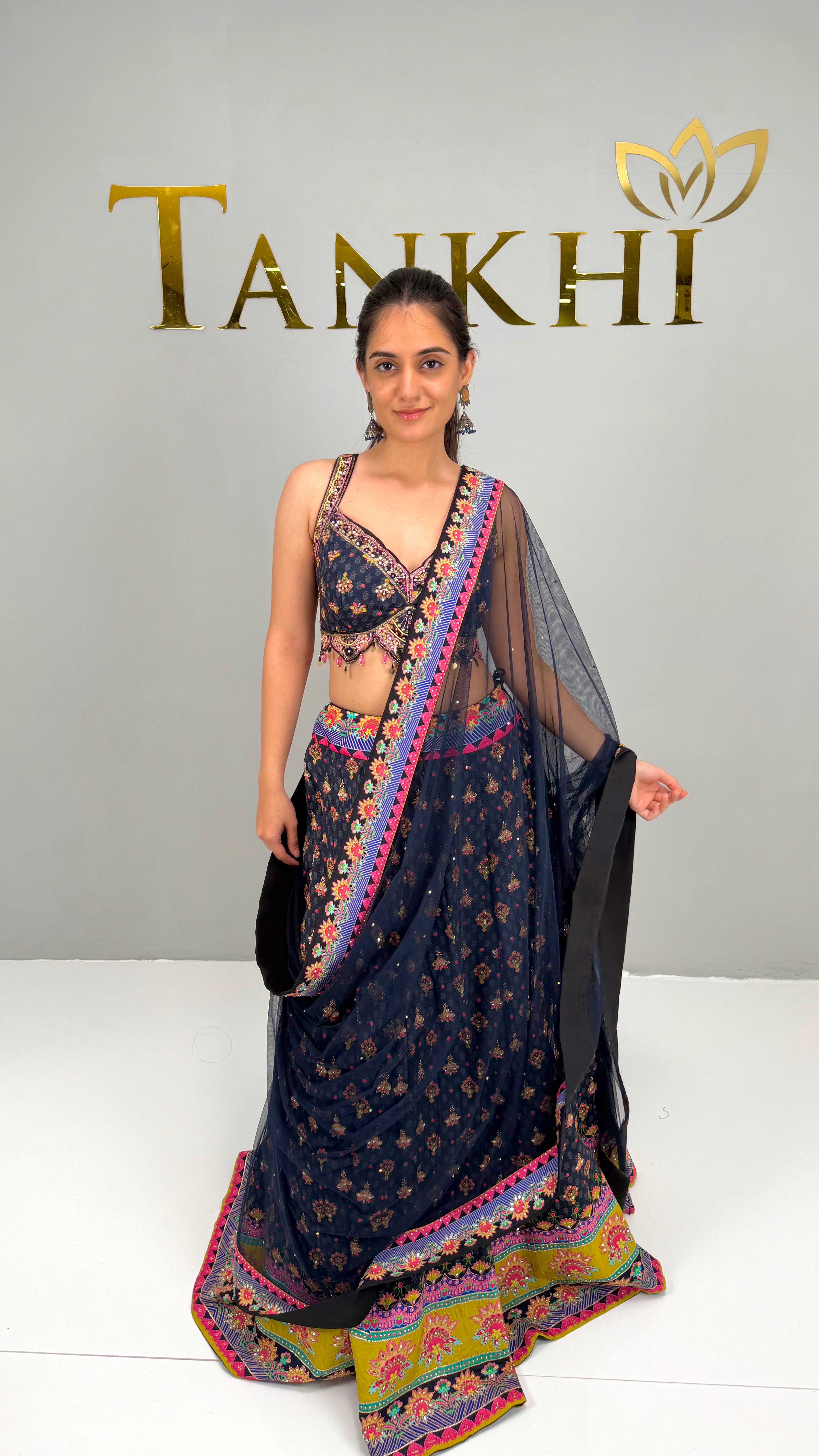 Black Dola Silk 3-Piece Set | D No. 4860
